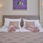 Salve Luxury By Interhome 스플리트
