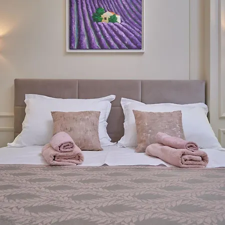 Salve Luxury By Interhome Split